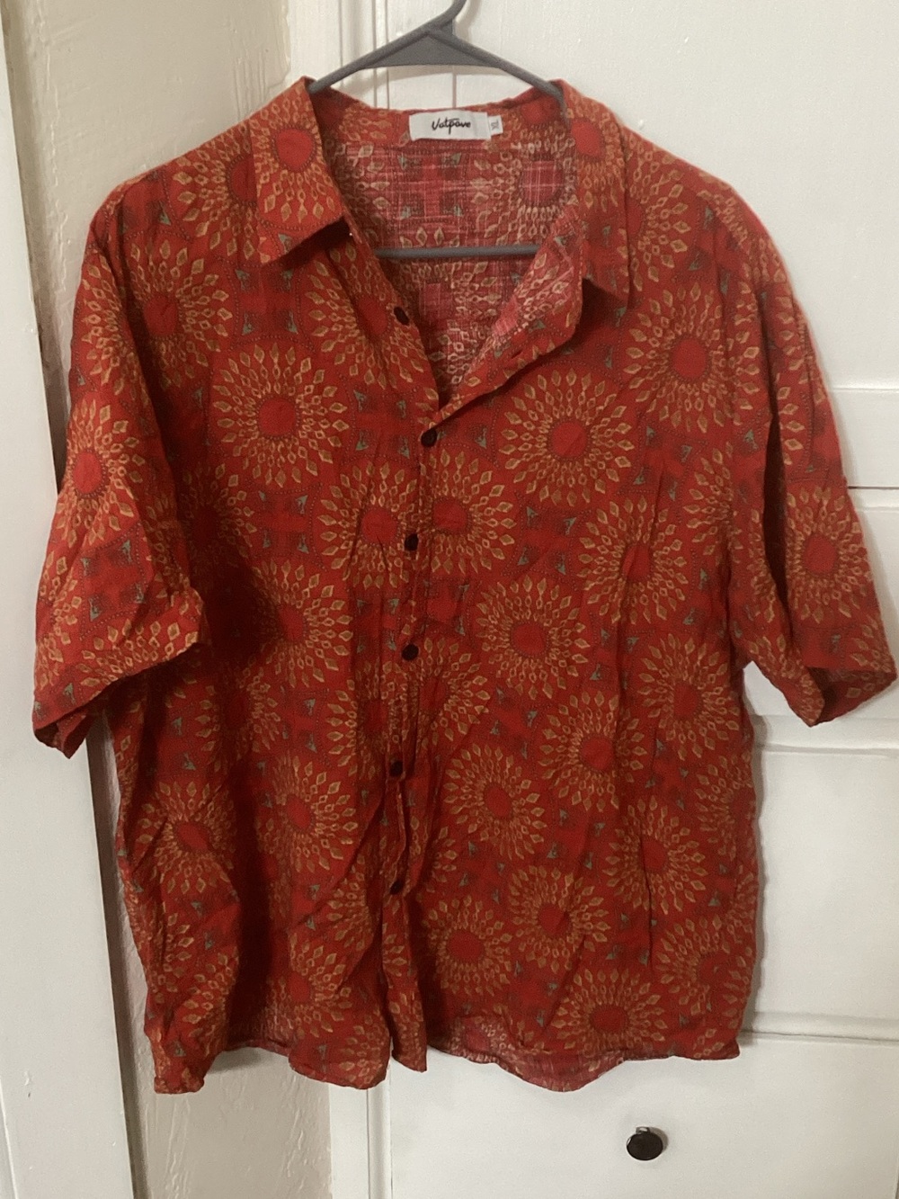 Vintage-Style Sunburst Print Short-Sleeve Button-Down Shirt - Red
